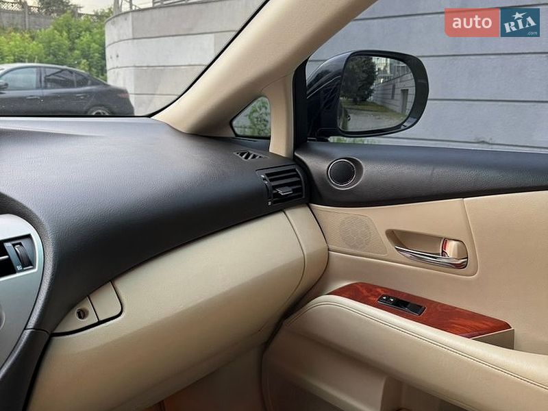 Внедорожник / Кроссовер Lexus RX 2009 в Киеве