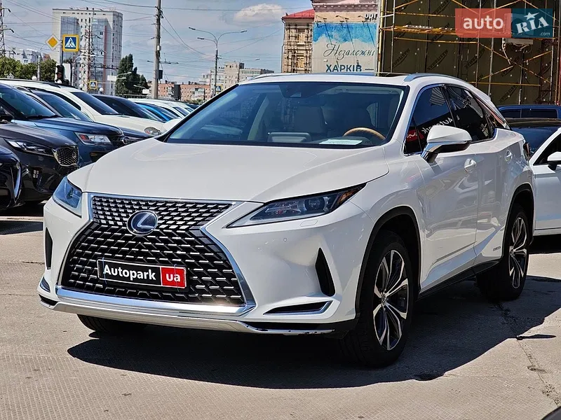 Lexus RX 2020