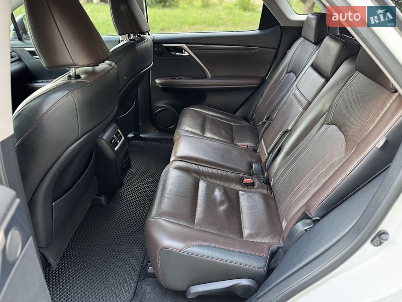 Внедорожник / Кроссовер Lexus RX 2016 в Днепре фото 41 Внедорожник / Кроссовер Lexus RX 2016 в Днепре