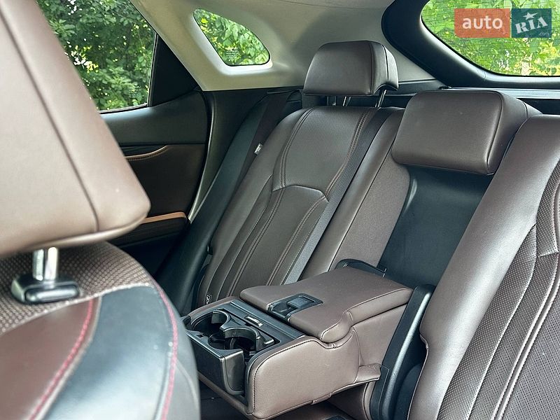 Позашляховик / Кросовер Lexus RX 2016 в Дрогобичі
