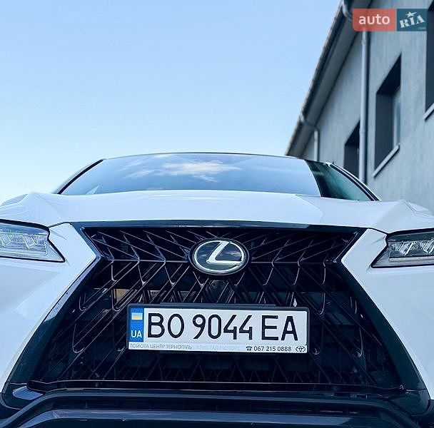 Внедорожник / Кроссовер Lexus RX 2018 в Тернополе