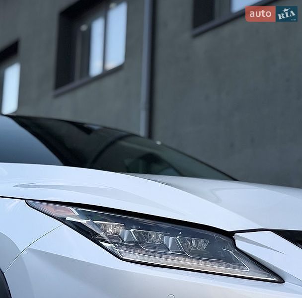 Позашляховик / Кросовер Lexus RX 2018 в Тернополі фото 16 Позашляховик / Кросовер Lexus RX 2018 в Тернополі
