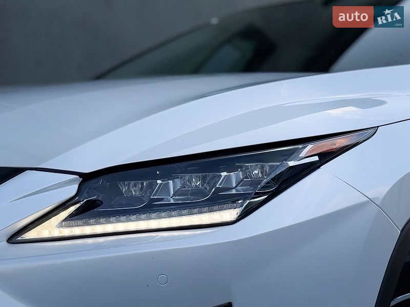Внедорожник / Кроссовер Lexus RX 2018 в Тернополе