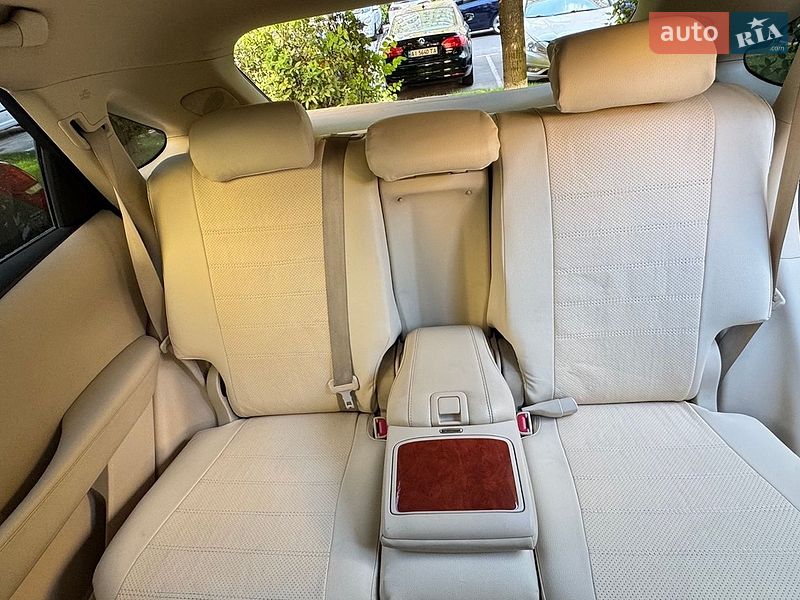 Позашляховик / Кросовер Lexus RX 2010 в Софіївській Борщагівці