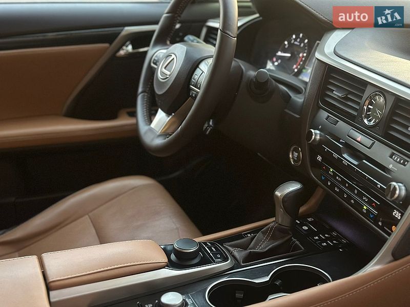Позашляховик / Кросовер Lexus RX 2017 в Києві