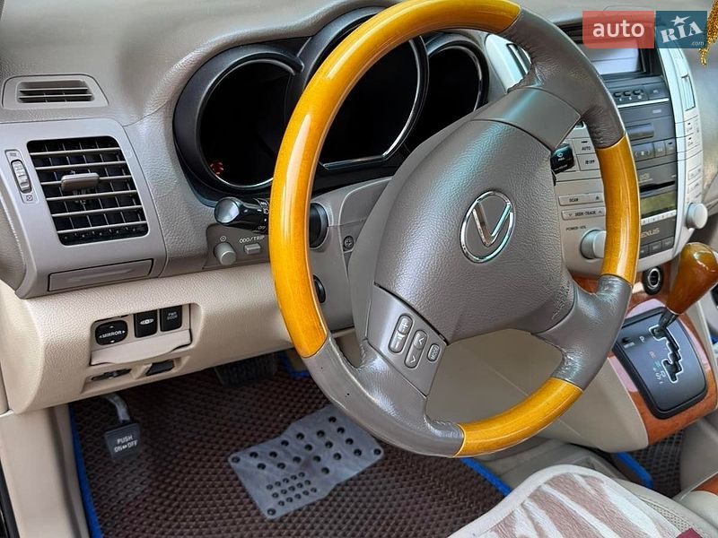 Внедорожник / Кроссовер Lexus RX 2007 в Ужгороде