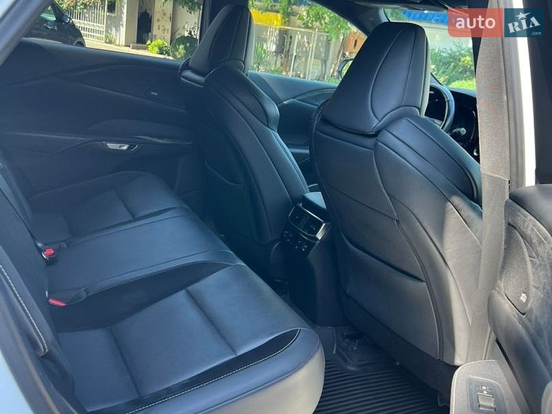 Внедорожник / Кроссовер Lexus RX 2023 в Одессе