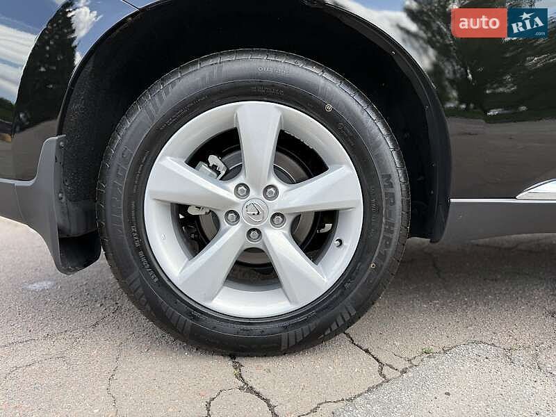 Внедорожник / Кроссовер Lexus RX 2011 в Знаменке