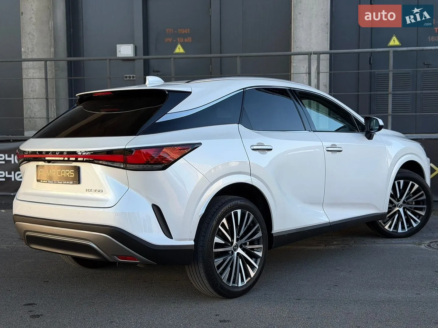 2023 Lexus RX - мініатюра 25