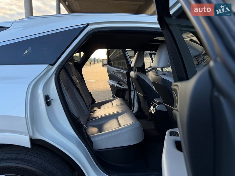 Позашляховик / Кросовер Lexus RX 2023 в Києві