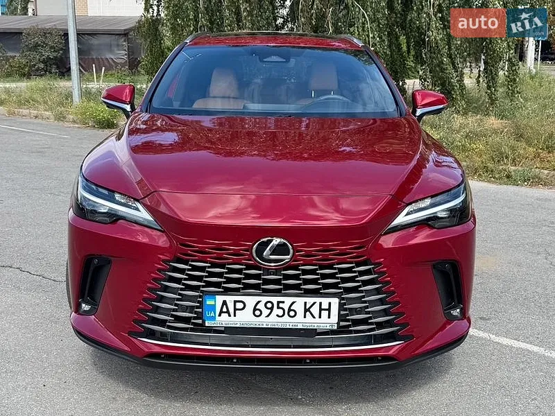 Lexus RX 2025