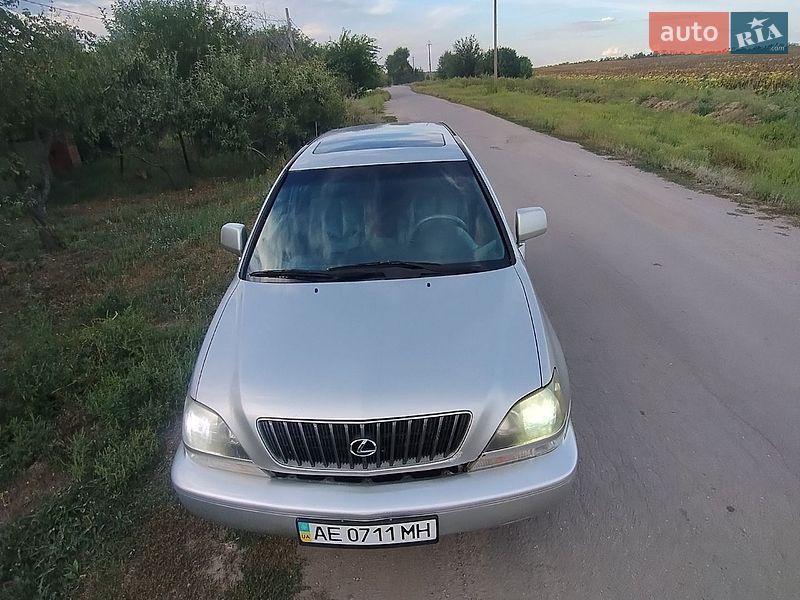 Внедорожник / Кроссовер Lexus RX 1999 в Днепре