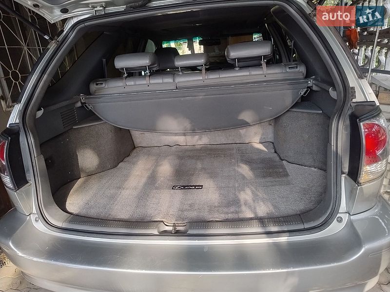 Внедорожник / Кроссовер Lexus RX 1999 в Днепре