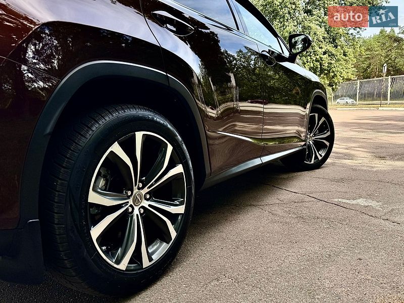 Внедорожник / Кроссовер Lexus RX 2017 в Киеве