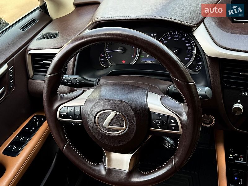 Внедорожник / Кроссовер Lexus RX 2017 в Киеве