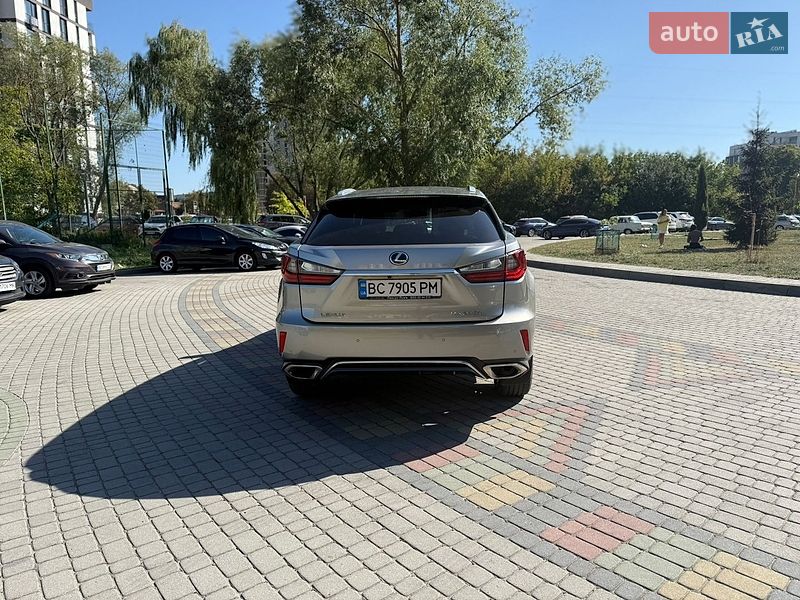 Позашляховик / Кросовер Lexus RX 2016 в Львові