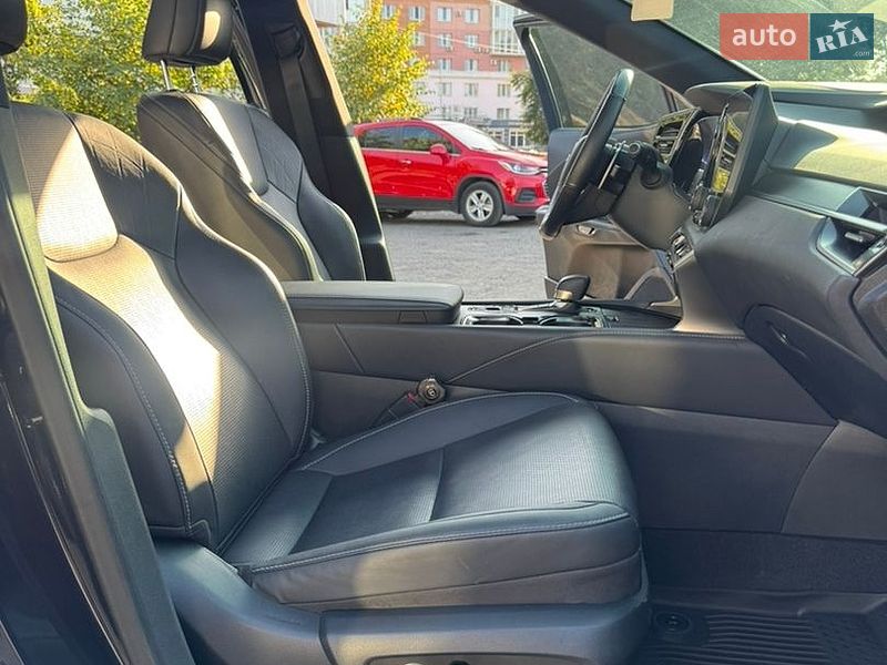 Внедорожник / Кроссовер Lexus RX 2023 в Полтаве