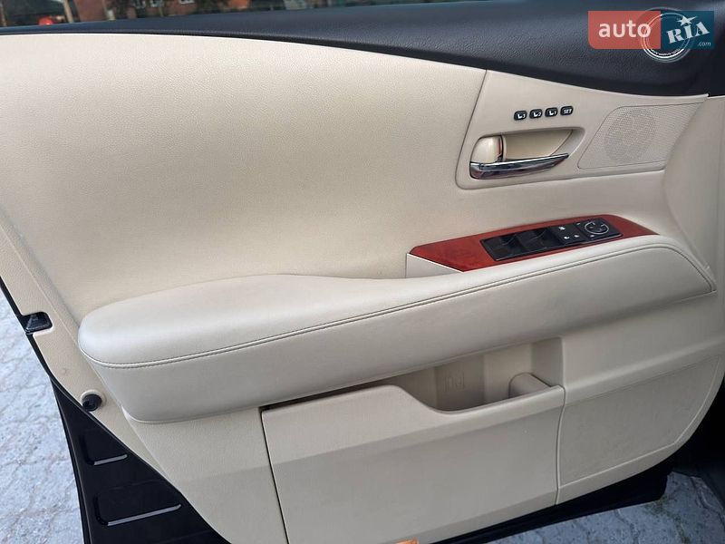 Позашляховик / Кросовер Lexus RX 2011 в Охтирці
