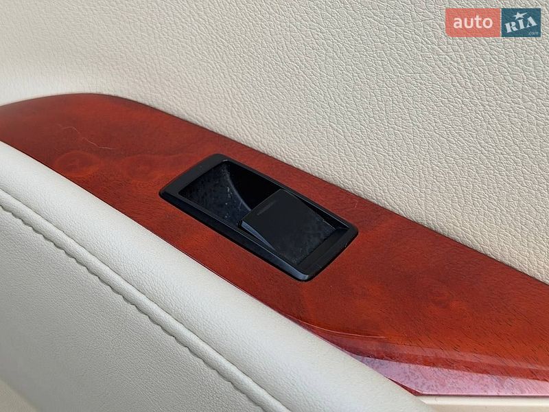 Позашляховик / Кросовер Lexus RX 2011 в Охтирці