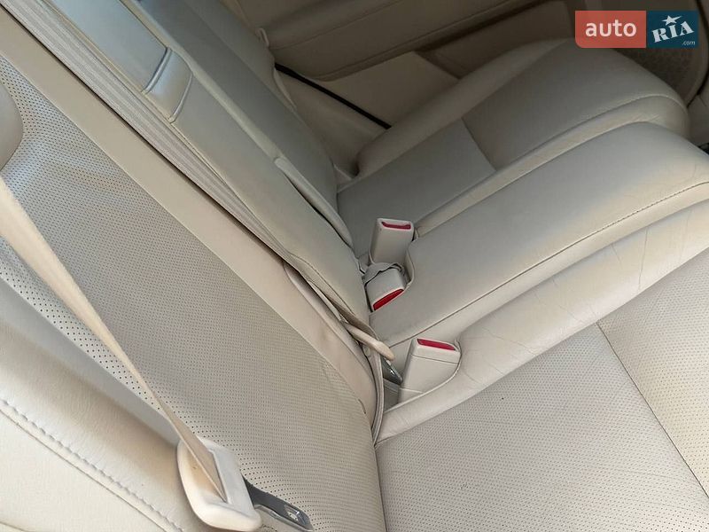 Позашляховик / Кросовер Lexus RX 2011 в Охтирці