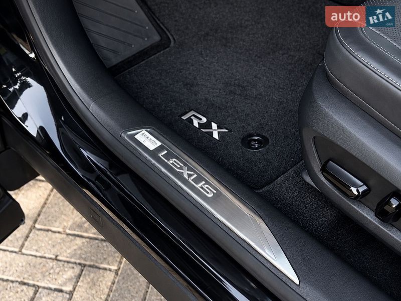 Внедорожник / Кроссовер Lexus RX 2024 в Харькове