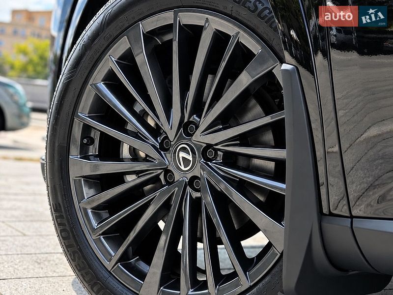 Внедорожник / Кроссовер Lexus RX 2024 в Харькове