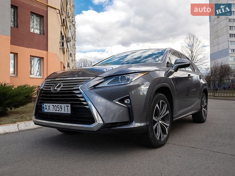 Внедорожник / Кроссовер Lexus RX 2018 в Валках