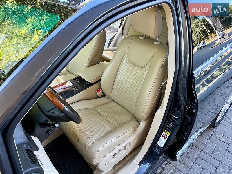 Позашляховик / Кросовер Lexus RX 2011 в Дніпрі