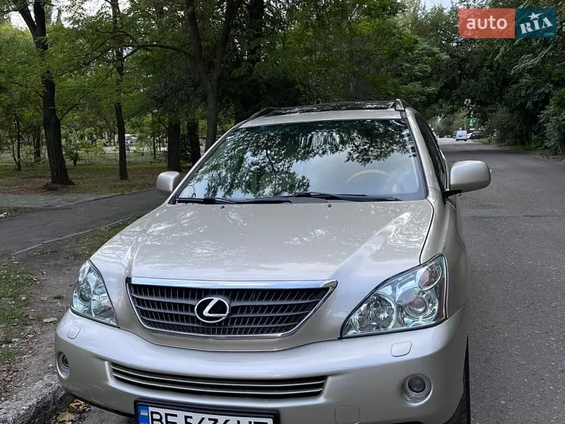 Lexus RX