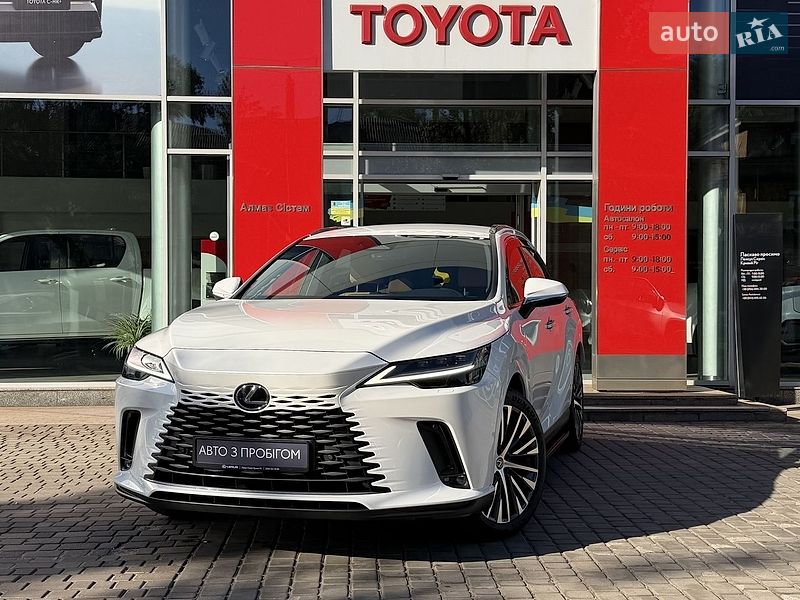 2024 Lexus RX, VIN JTJCNBJA602046869:plate — zdjęcie 1 (autoria)