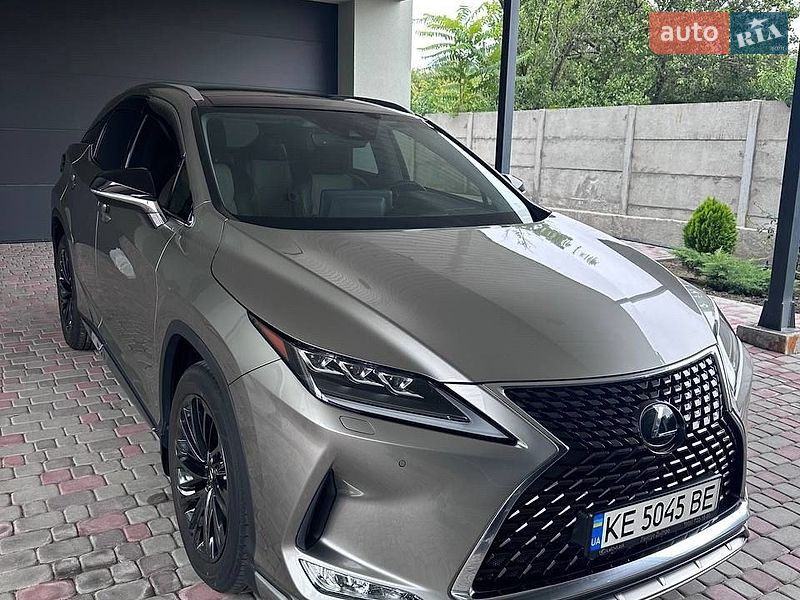 2022 Lexus RX, VIN JTJBZMCA302060236:plate — zdjęcie 1 (autoria)