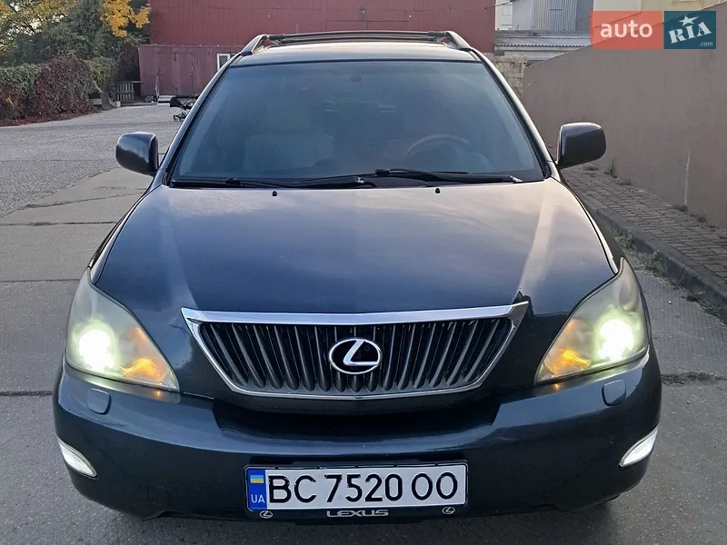 Lexus RX