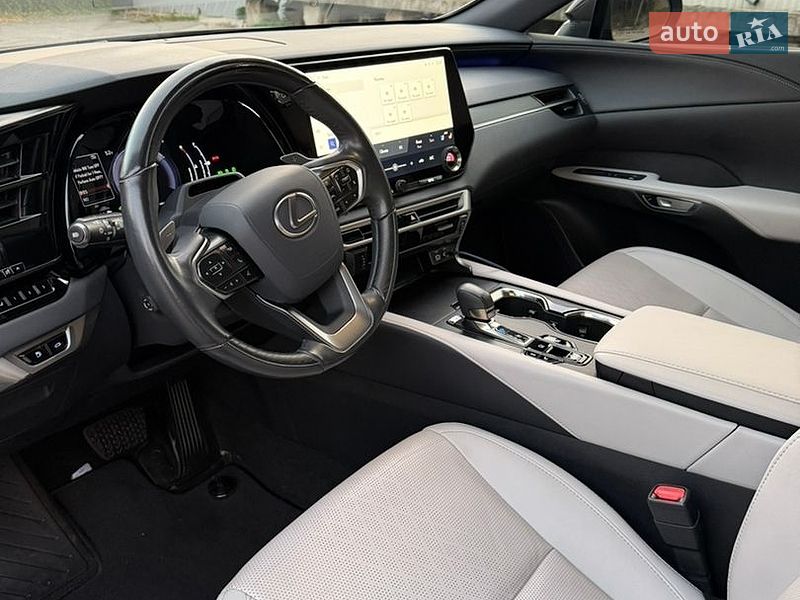 Внедорожник / Кроссовер Lexus RX 2023 в Киеве