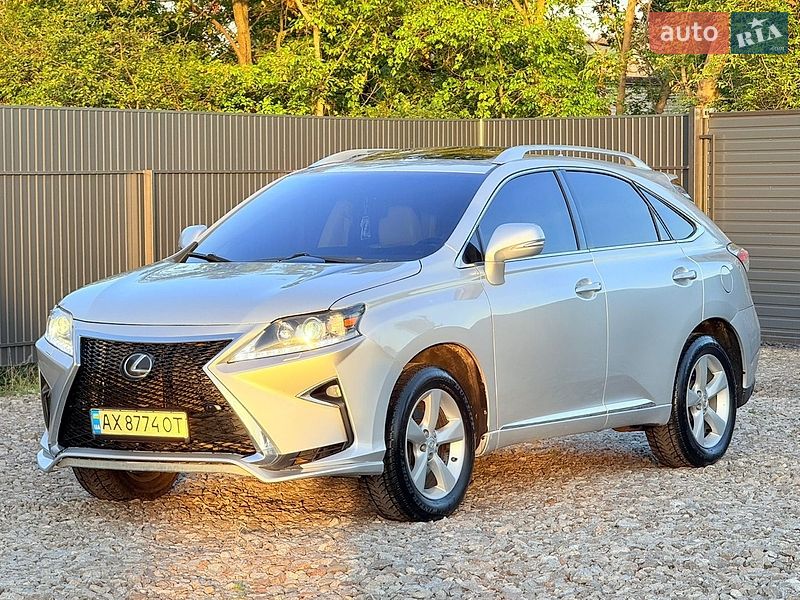 Lexus RX, фото из объявления
