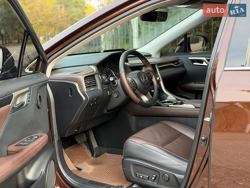 Внедорожник / Кроссовер Lexus RX 2016 в Киеве фото 20 Внедорожник / Кроссовер Lexus RX 2016 в Киеве