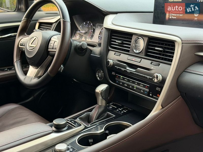 Внедорожник / Кроссовер Lexus RX 2016 в Киеве фото 36 Внедорожник / Кроссовер Lexus RX 2016 в Киеве