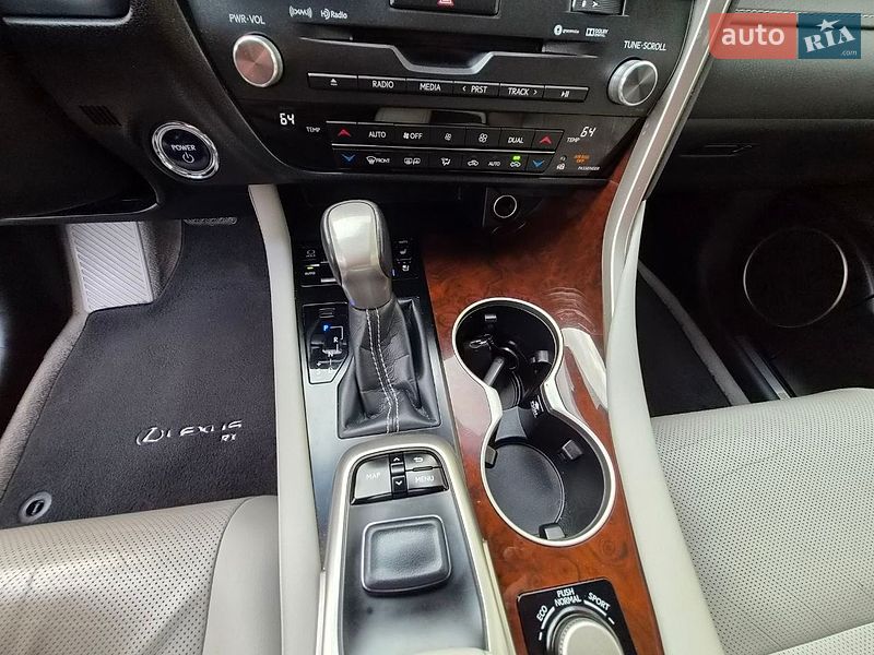 Внедорожник / Кроссовер Lexus RX 2018 в Тернополе фото 37 Внедорожник / Кроссовер Lexus RX 2018 в Тернополе