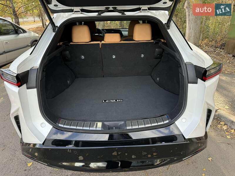 Внедорожник / Кроссовер Lexus RZ 2023 в Полтаве