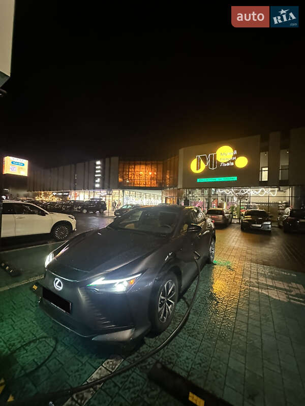 Позашляховик / Кросовер Lexus RZ 2023 в Львові
