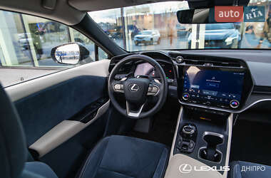 Внедорожник / Кроссовер Lexus RZ 2023 в 