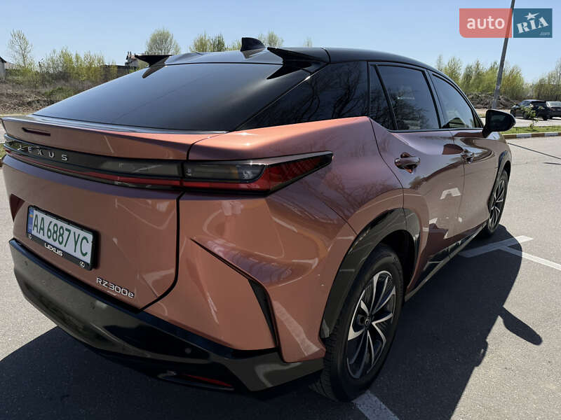 Позашляховик / Кросовер Lexus RZ 2024 в Києві