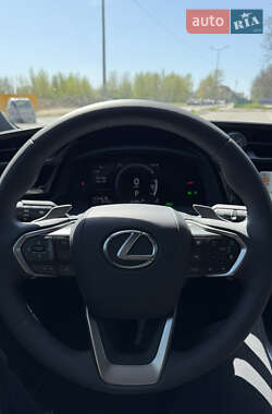 Внедорожник / Кроссовер Lexus RZ 2024 в 