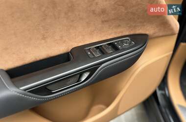Внедорожник / Кроссовер Lexus RZ 2023 в 