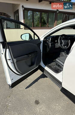 Внедорожник / Кроссовер Lexus RZ 2023 в 