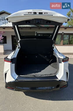 Внедорожник / Кроссовер Lexus RZ 2023 в 
