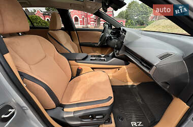 Позашляховик / Кросовер Lexus RZ 2023 в 