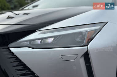 Позашляховик / Кросовер Lexus RZ 2023 в 