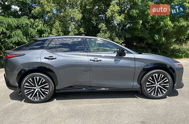 Позашляховик / Кросовер Lexus RZ 2024 в 