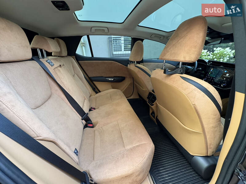 Позашляховик / Кросовер Lexus RZ 2023 в Львові