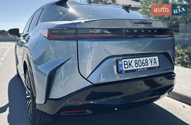Внедорожник / Кроссовер Lexus RZ 2023 в 